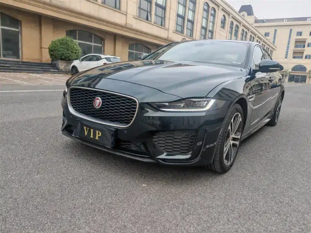 Фотография автомобиля — Jaguar XEL