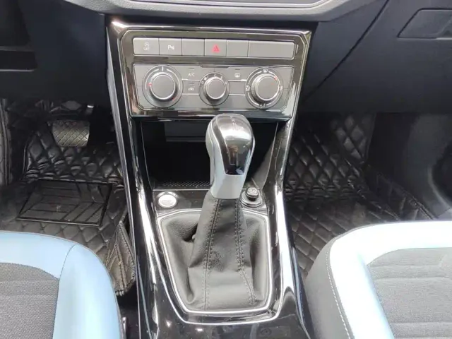 Volkswagen Tharu — Фото автомобиля 11