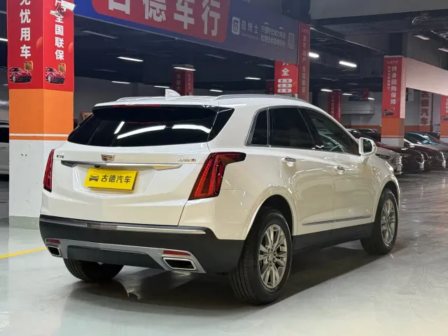 Cadillac XT5 — Фото автомобиля 5