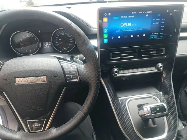 Haval M6 — Фото автомобиля 9