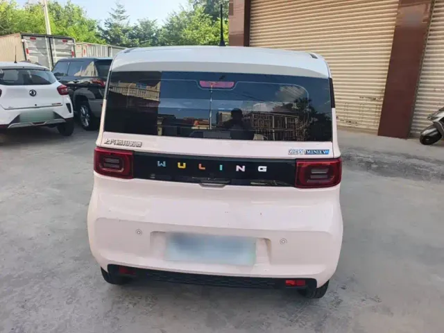 Wuling Hongguang Mini EV — Фото автомобиля 5
