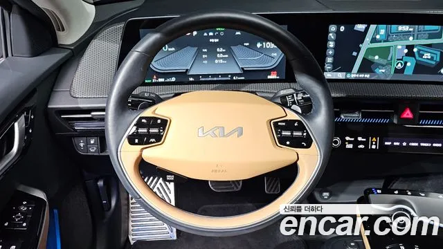 Kia EV6 — Фото автомобиля 22