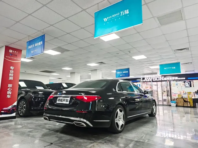 Mercedes-Benz Maybach S-Class — Фото автомобиля 17
