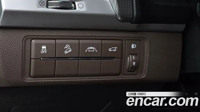 KG_Mobility_Ssangyong Rexton All Rexton Дизель 2.2 4WD — Фото автомобиля 19