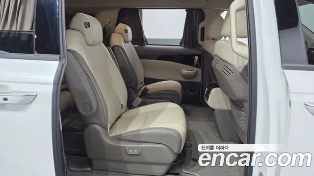 Kia Carnival 4th Gen — Фото автомобиля 11