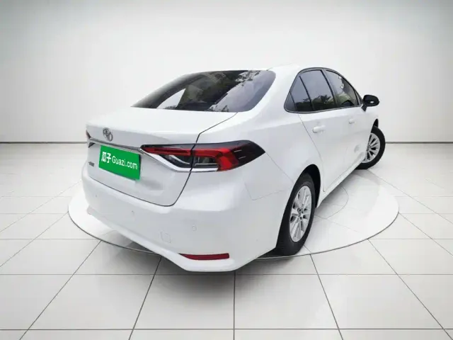 Toyota Corolla — Фото автомобиля 4