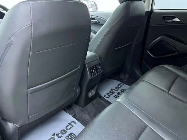 Hyundai ix35 — Фото автомобиля 13