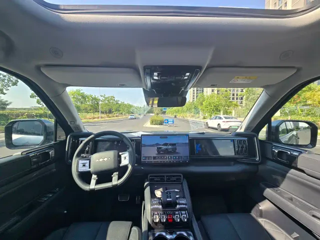 BYD FangChengBao Leopard 5 — Фото автомобиля 5