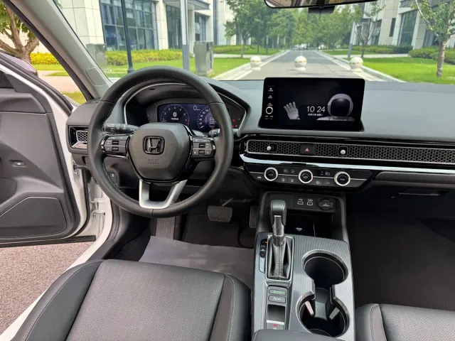 Honda Civic — Фото автомобиля 18
