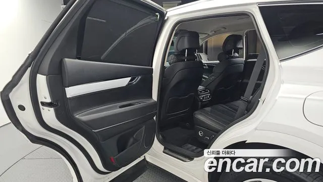 Genesis GV80 — Фото автомобиля 17