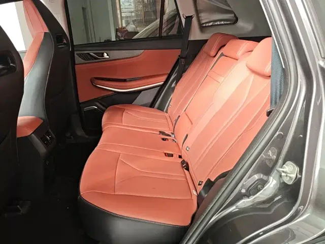 Changan CS75 — Фото автомобиля 16
