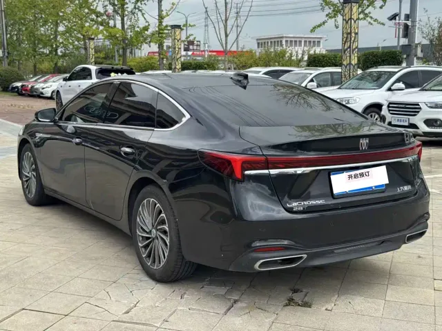Buick LaCrosse — Фото автомобиля 7