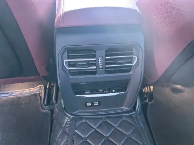 BMW 3 Series — Фото автомобиля 10