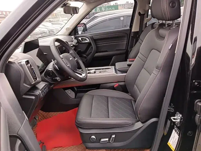 Haval Big Dog — Фото автомобиля 14