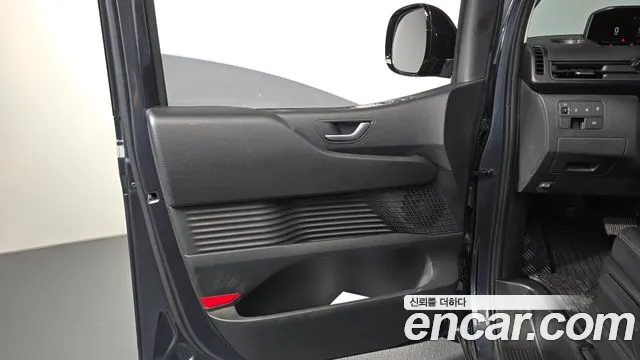 Hyundai Staria Staria Карго 3 места — Фото автомобиля 22