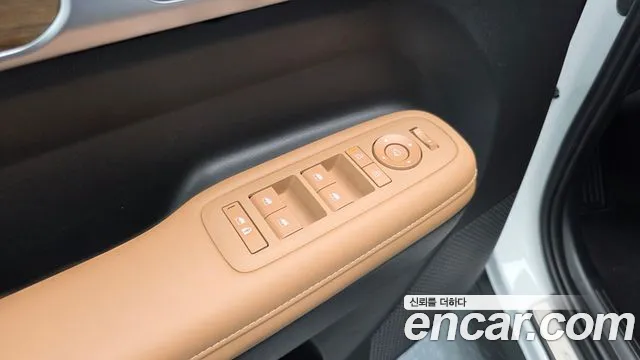 Hyundai Santa Fe MX5 — Фото автомобиля 30