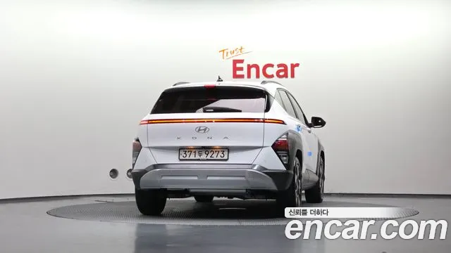 Hyundai Kona SX2 — Фото автомобиля 4
