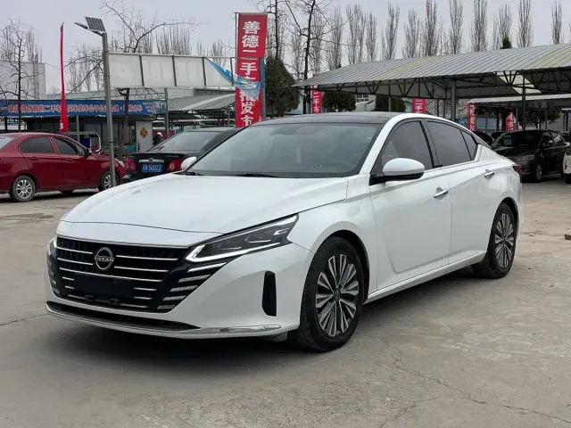 Фотография автомобиля — Nissan Teana