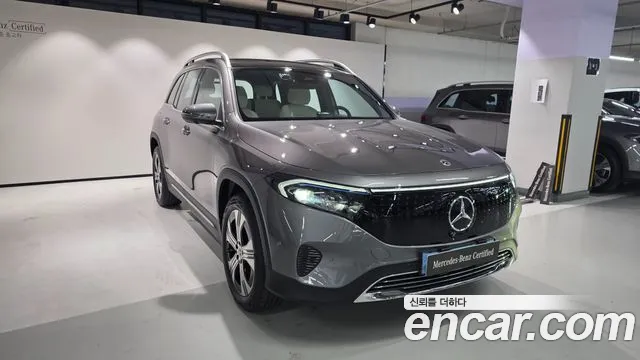 Mercedes-Benz EQB — Фото автомобиля 2