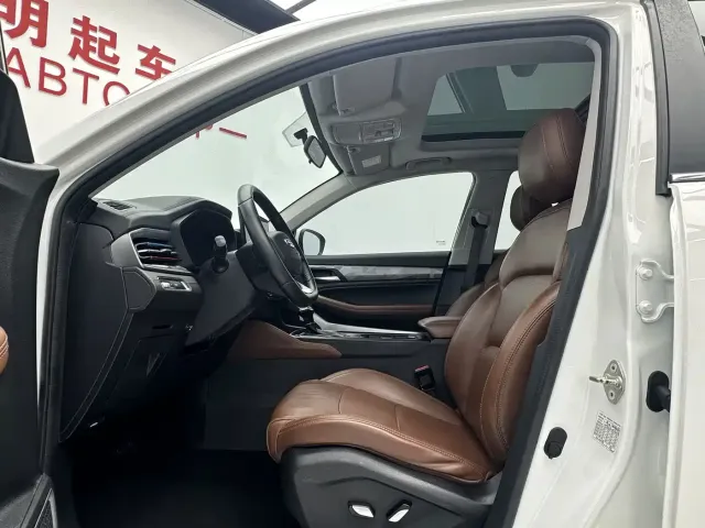 Geely Emgrand X6 2021 Model PRO 1.4T Automatic Premium — Фото автомобиля 4