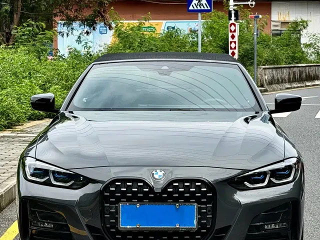 BMW BMW 4 Series 2023 425i Convertible M Sport Shadowline Package — Фото автомобиля 16