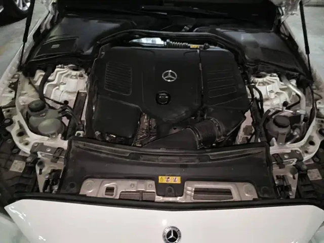 Mercedes-Benz C-Class — Фото автомобиля 3