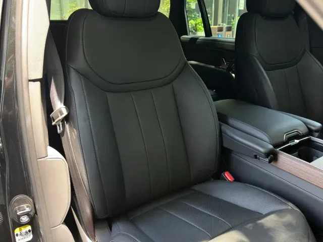 Land Rover Range Rover — Фото автомобиля 14