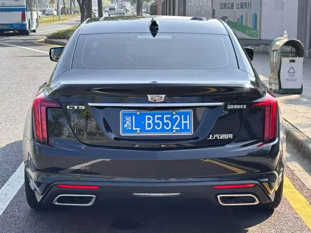 Cadillac CT5 — Фото автомобиля 8