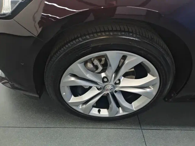 Buick LaCrosse — Фото автомобиля 22