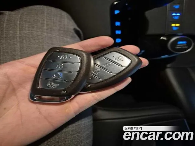 Hyundai Casper — Фото автомобиля 5