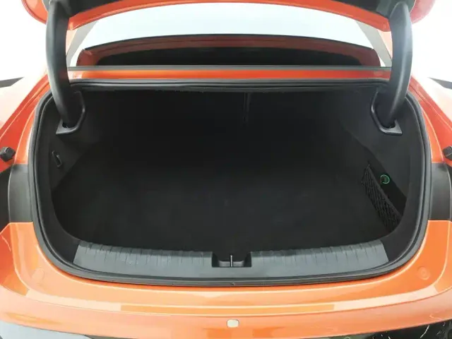 Xiaomi SU7 — Фото автомобиля 4
