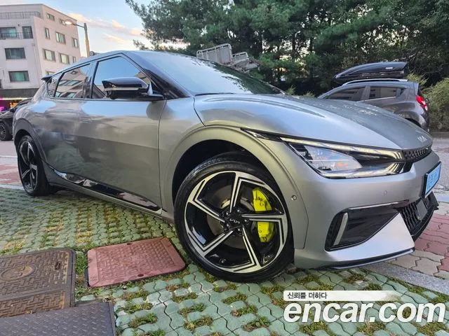 Kia EV6 — Фото автомобиля 3