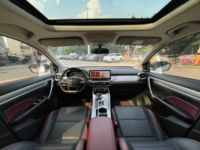 Geely Binyue — Фото автомобиля 14