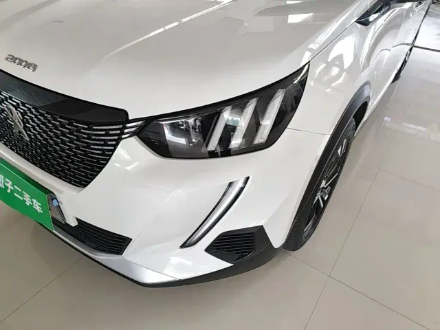 Peugeot 2008 — Фото автомобиля 23