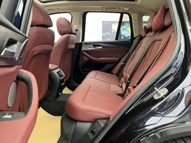 BMW X3 — Фото автомобиля 17
