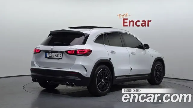 Mercedes-Benz GLA-Class — Фото автомобиля 2
