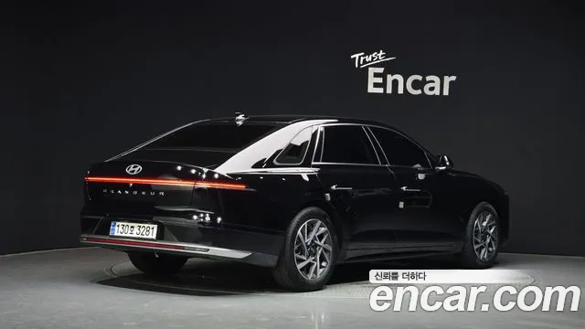 Hyundai Grandeur Grandeur (GN7) 2.5 Бензин 2WD — Фото автомобиля 2