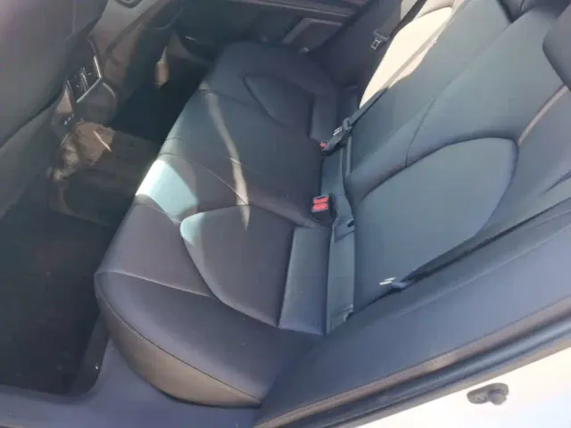 Toyota Camry — Фото автомобиля 16