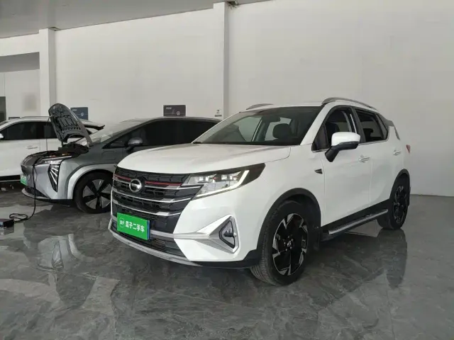 Фотография автомобиля — GAC Trumpchi GS3