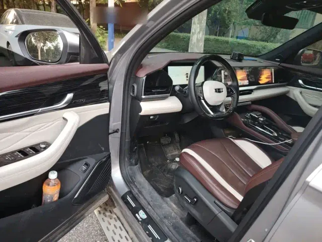 Geely Xingyue L — Фото автомобиля 12