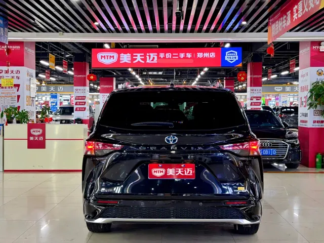 Toyota Granvia — Фото автомобиля 18