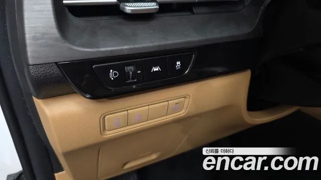 Kia Carnival — Фото автомобиля 28