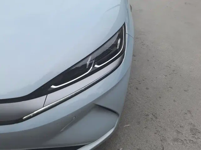 BYD Qin L — Фото автомобиля 5