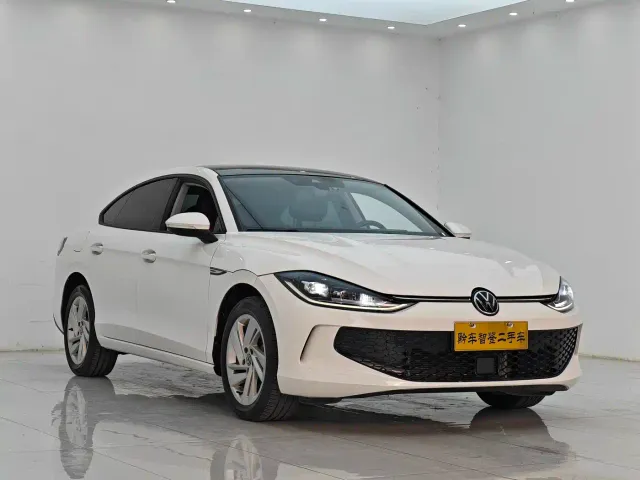 Volkswagen Lamando — Фото автомобиля 3