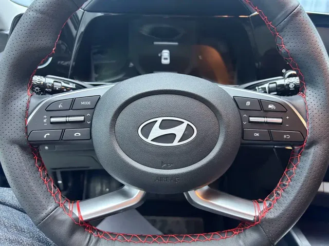 Hyundai Elantra — Фото автомобиля 6