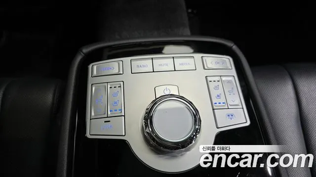 Genesis G80 Бензин 3.5 турбо AWD — Фото автомобиля 17