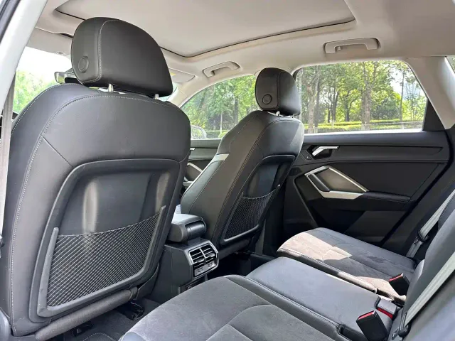 Audi Q3 — Фото автомобиля 4