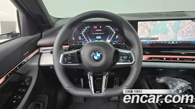 BMW 5-Series — Фото автомобиля 12