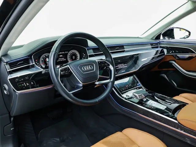Audi A8 — Фото автомобиля 17