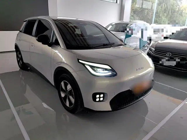 GAC Aion UT — Фото автомобиля 3